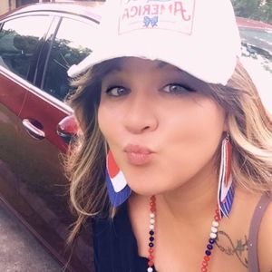 Meet your Posher, Sonya